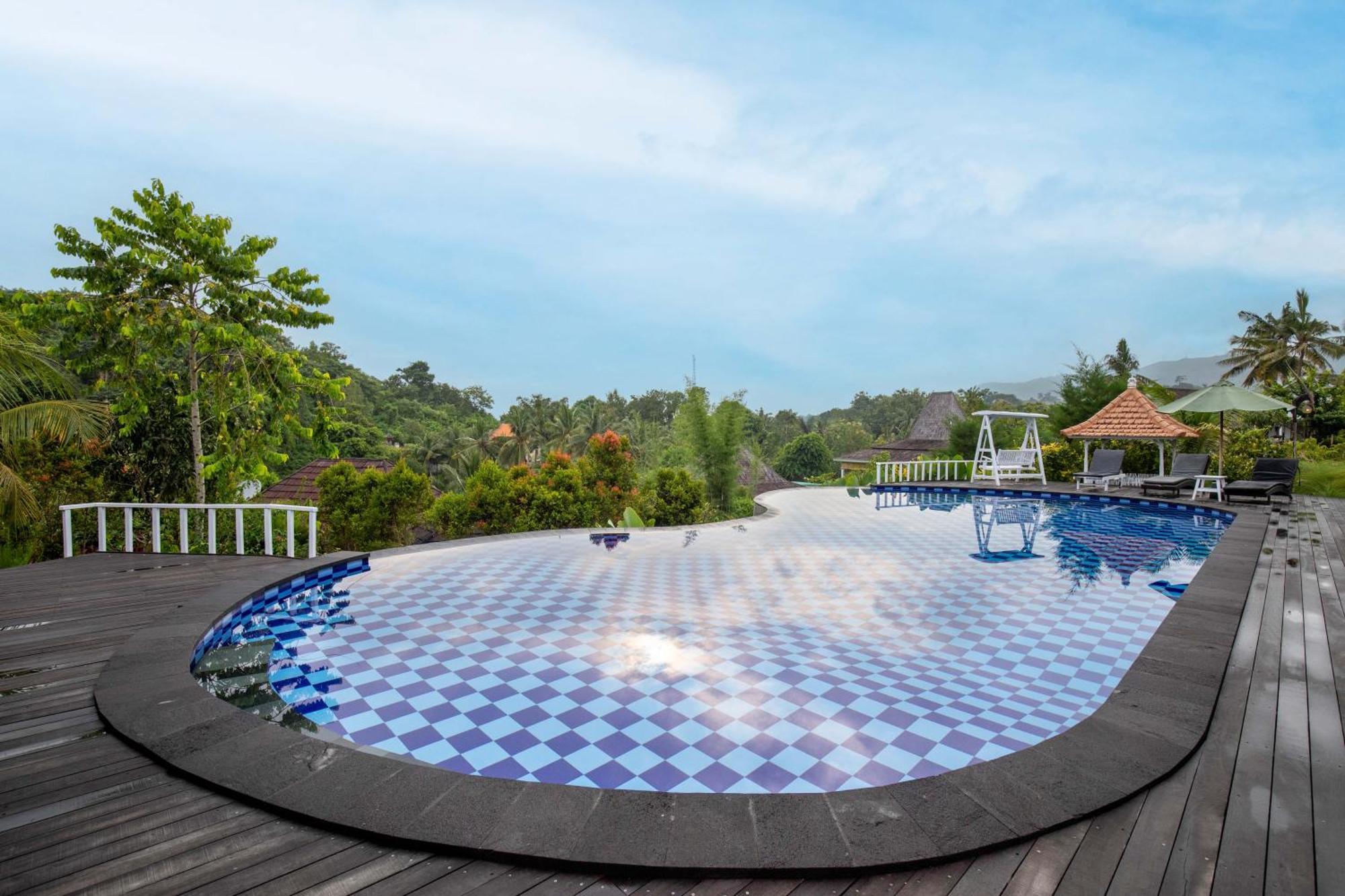 The Kleep Jungle Resort Batumadeg Buitenkant foto
